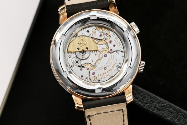 Lot 219 Patek Philippe ref 5102 back