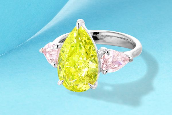 Specialists’ Picks for the Holiday Season