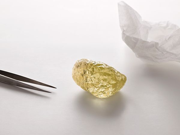 A Diamond's Journey: Unearthing the Historic '552'