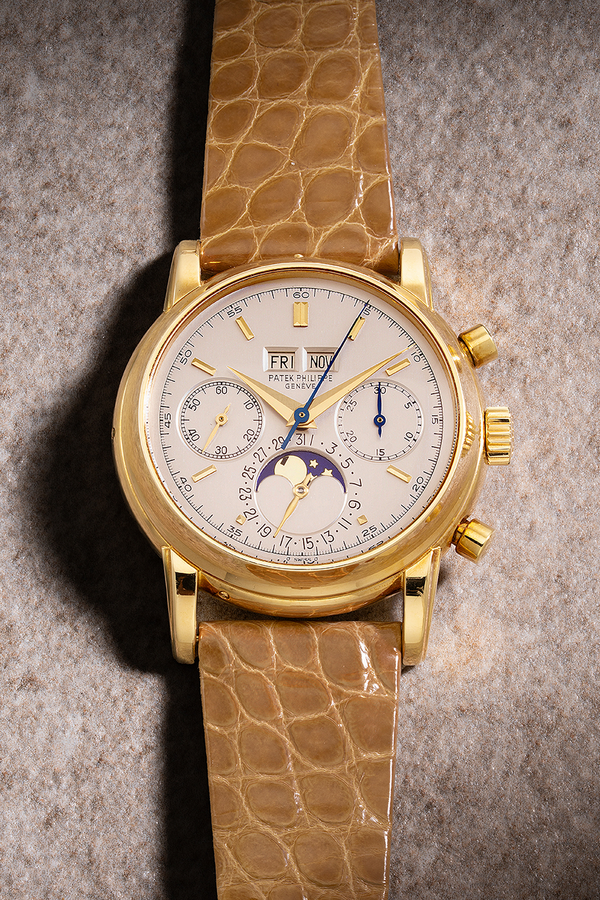 A Closer Look at the MK 1, Wenger-Made Case of the Patek Philippe Ref. 2499/100