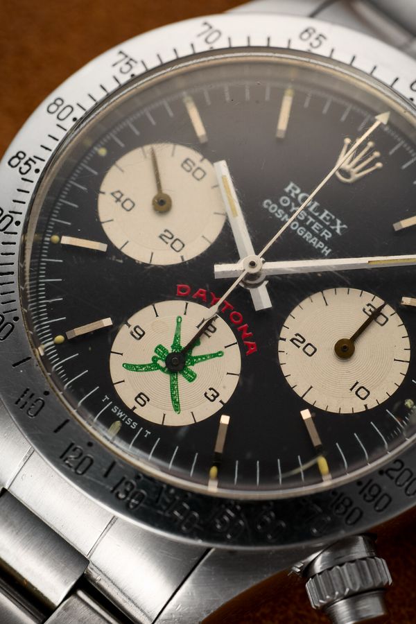 The Story Behind a Rare ‘Green Khanjar’ Rolex Daytona Ref. 6265