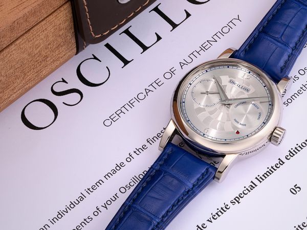 Lot 878: A circa 2022 Oscillon L’instant de Vérité in platinum, included in the Phillips Hong Kong Watch Auction: XXII. Estimate: HKD $800,000 - 1,600,000