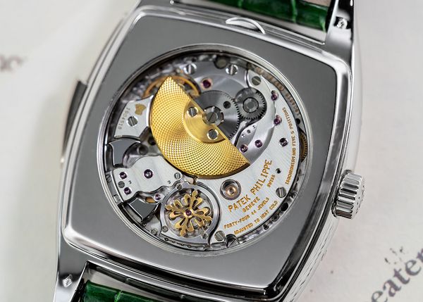 Perpetual Picks: The Patek Philippe Gondolo Ref. 5033P Is The Ultimate High-Low In Complicated Watchmaking