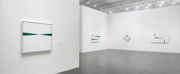 Carmen Herrera's 'Blanco y Verde': The Artist's Most Seminal Series