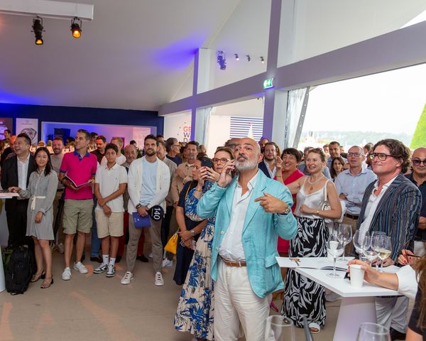 Phillips Raises CHF 108,000 For Charity During Geneva Watch Days Auction
