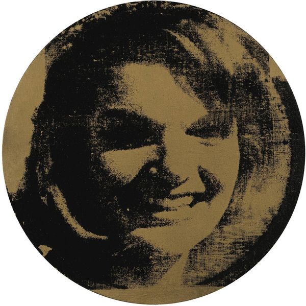 Grandeur in Gold: Stingel's Seductive Masterpiece