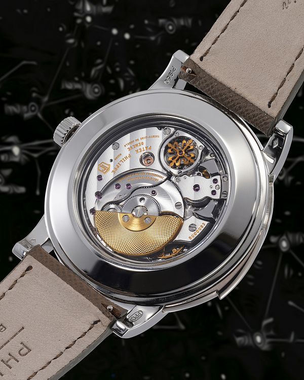 Collector Comparison: The Patek Philippe Minute Repeater Perpetual Calendar Ref. 3974 vs Ref. 5074