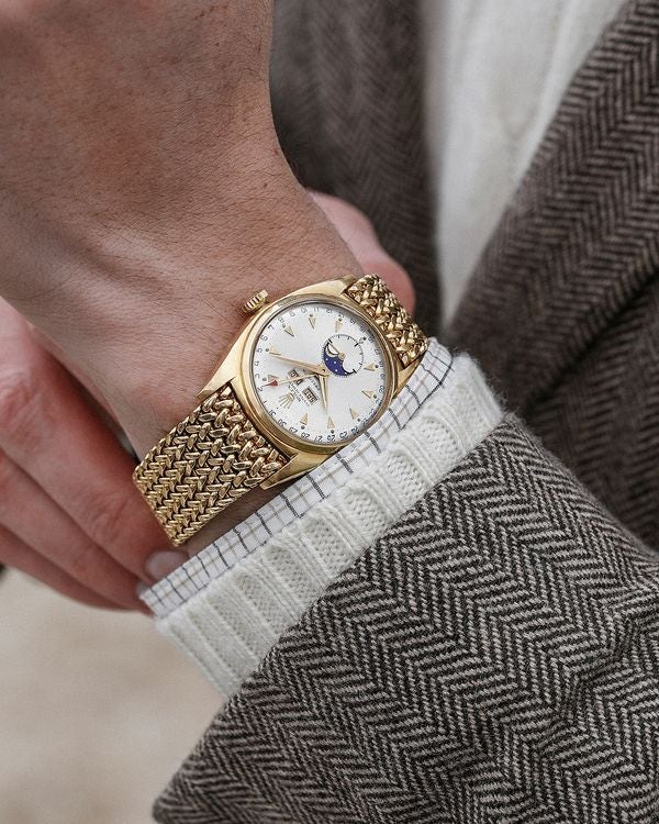 What Makes the Rolex Ref. 6062 'Soleil' Dial So Special?