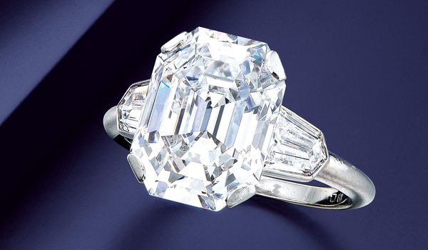 Graeme Thompson on a Cartier 'Golconda' Diamond Ring