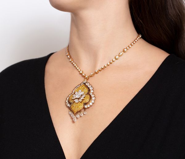 Jewels Auctions Return to New York