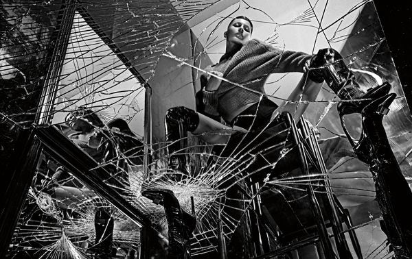 ULTIMATE CAMPAIGN: 9 Iconic Photographs