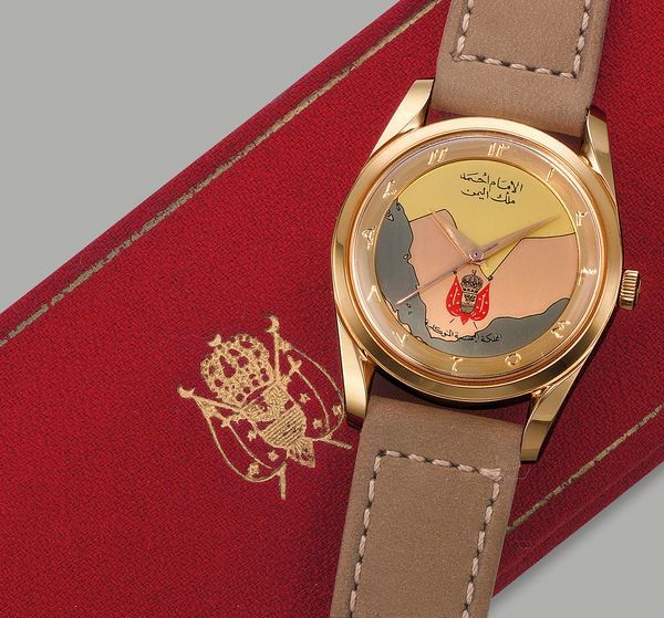 The Fine Print: A Guide to the Universal Genève Polerouter