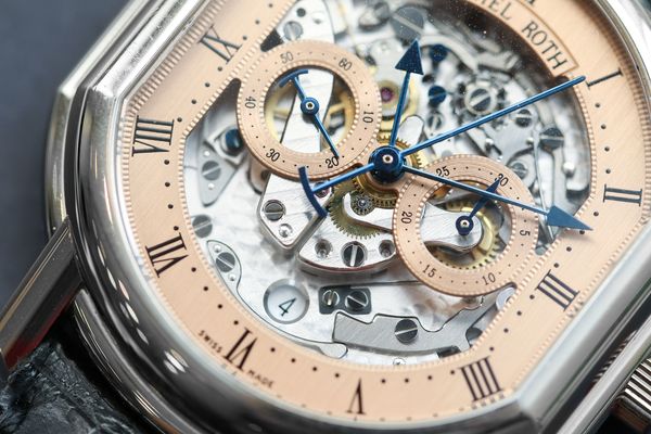 A Selection of Mesmerizing “Salmon” Dial Timepieces