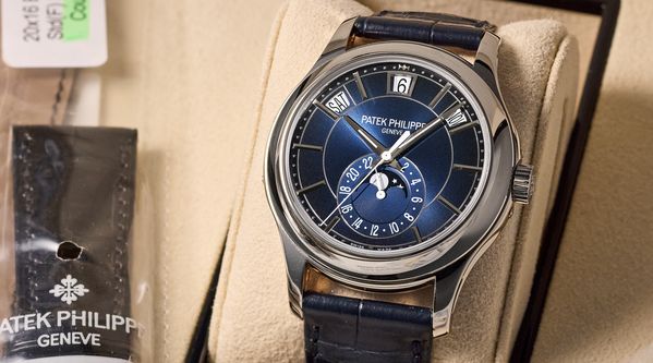 Thirty Years of the Annual Calendar at Patek Philippe