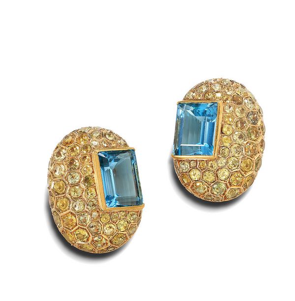 Woman to Woman: A Powerful Voice in Jewelry