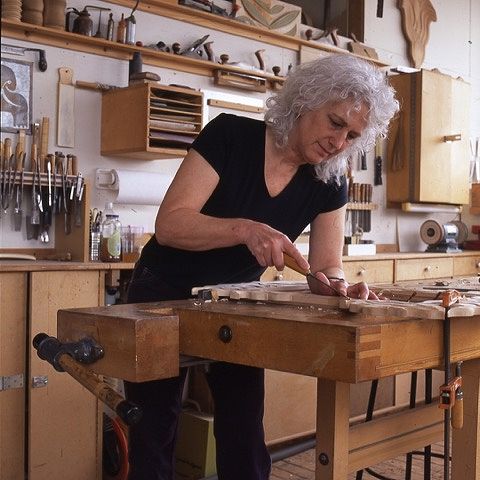 Wendell Castle and Judy Kensley McKie: Woodworking of the American East Coast
