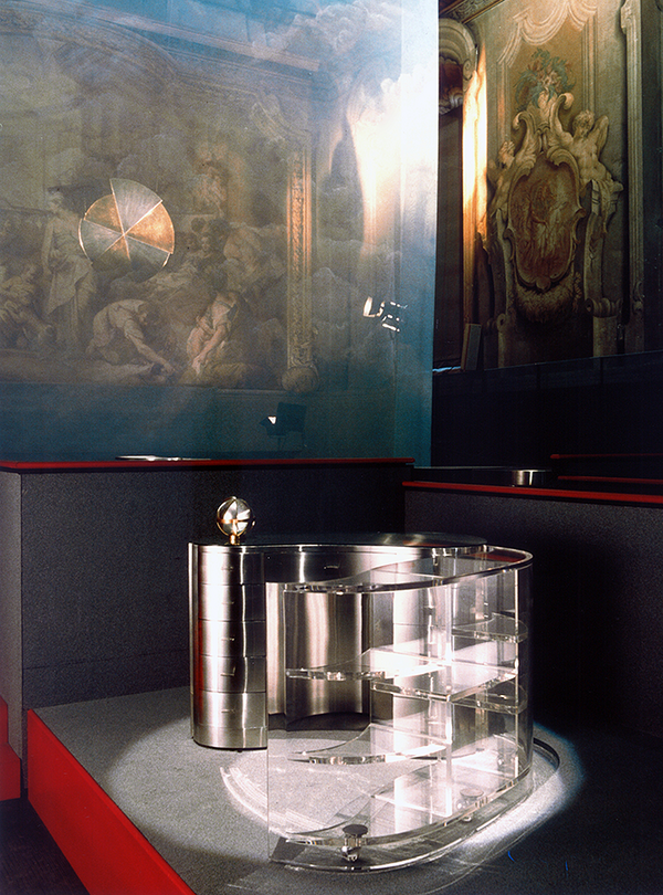 Gabriella Crespi’s Universe