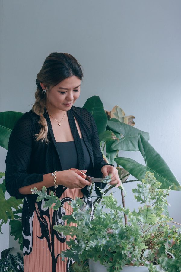 Outfit of the Day: Tastemaker Samantha Wong Shows Off 4 Styles With Jewelry From Our Online Auction
