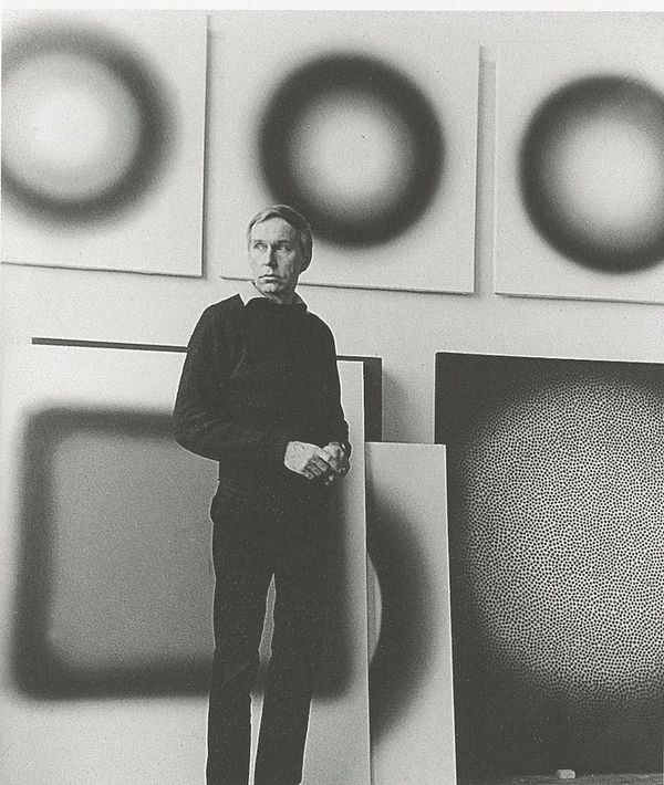 Circles and Waves: Wojciech Fangor’s Spatial Concepts