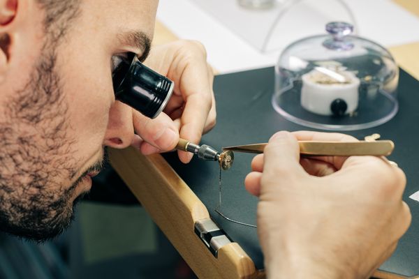 In-Depth: The Brilliant, Handmade Ferdinand Berthoud Naissance d’Une Montre 3