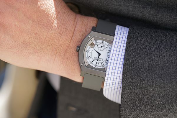 Aurel Bacs: I Bought a Modern Quartz Watch, and I Loved It