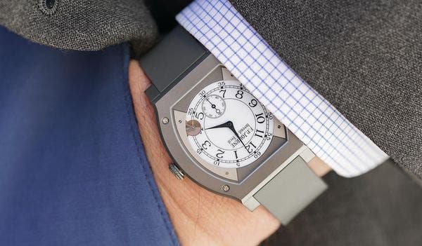 Aurel Bacs: I Bought a Modern Quartz Watch, and I Loved It