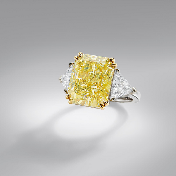 The Elegant Jewels of a Distinguished Woman: Irma Nicolas
