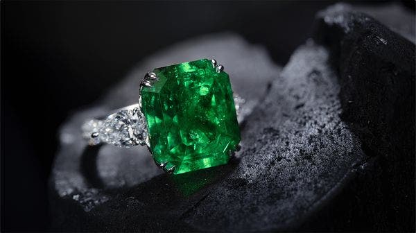 GIFTS OF NATURE: The Hong Kong Jewels Auction