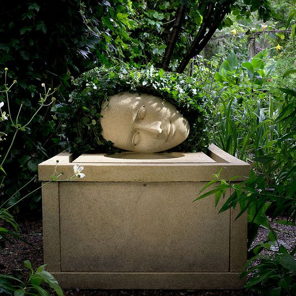 François-Xavier Lalanne's 'Fontaine Pleureuse'