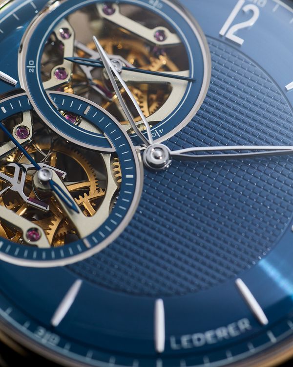 In-Depth: The Ingenious Central Impulse Chronometer by Bernhard Lederer