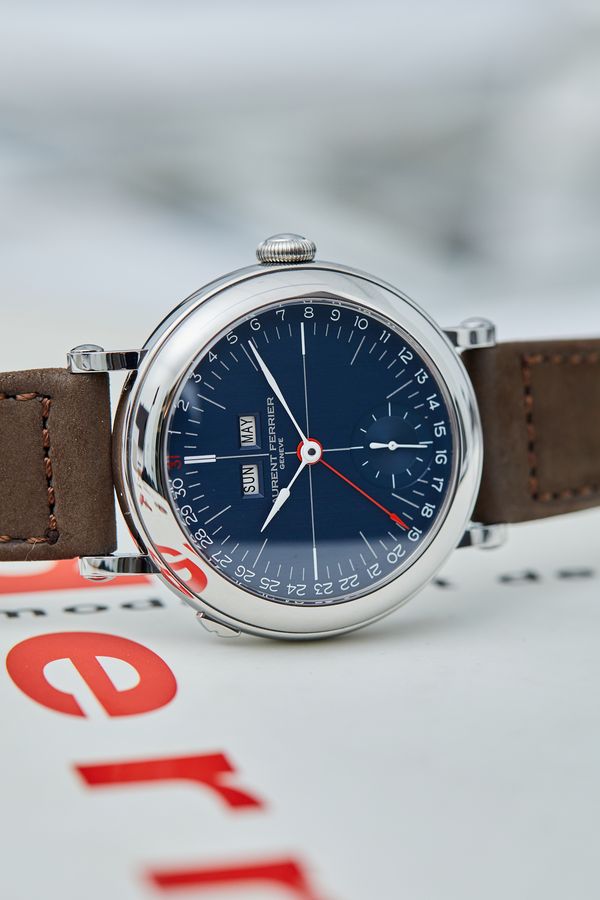 The Many Faces of the Annual Calendar Wristwatch