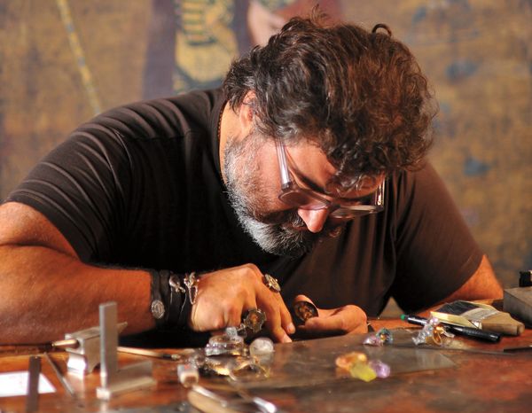 Sevan Bıçakçı in Conversation with Vivienne Becker