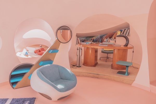 Understanding Antti Lovag's Palais Bulles