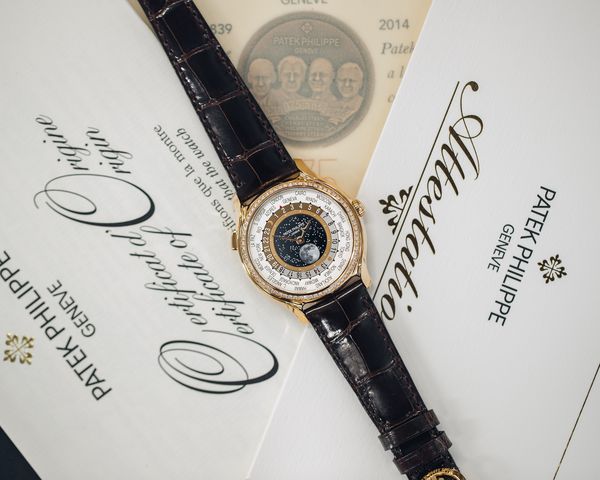 PERPETUAL Highlight: The His and Hers Patek Philippe 175th Anniversary World Timers Reference 5575 and 7175