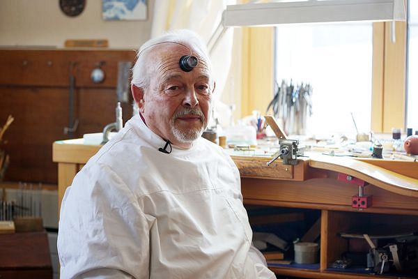 A Technical Overview Of Philippe Dufour's First Pocket Watch