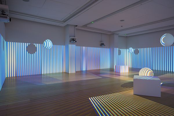 Immersion into Luminous Reality: Arnold Lehman on Carlos Cruz-Diez