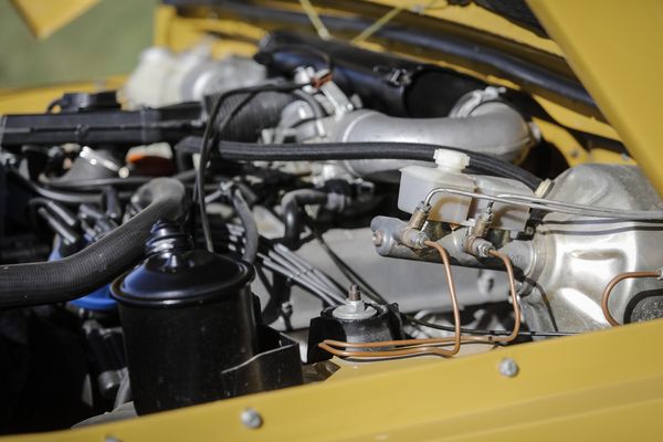 Out For A Spin: A Detailed Look At Two 1970s Icons, the Range Rover and the Royal Oak, by Aurel Bacs