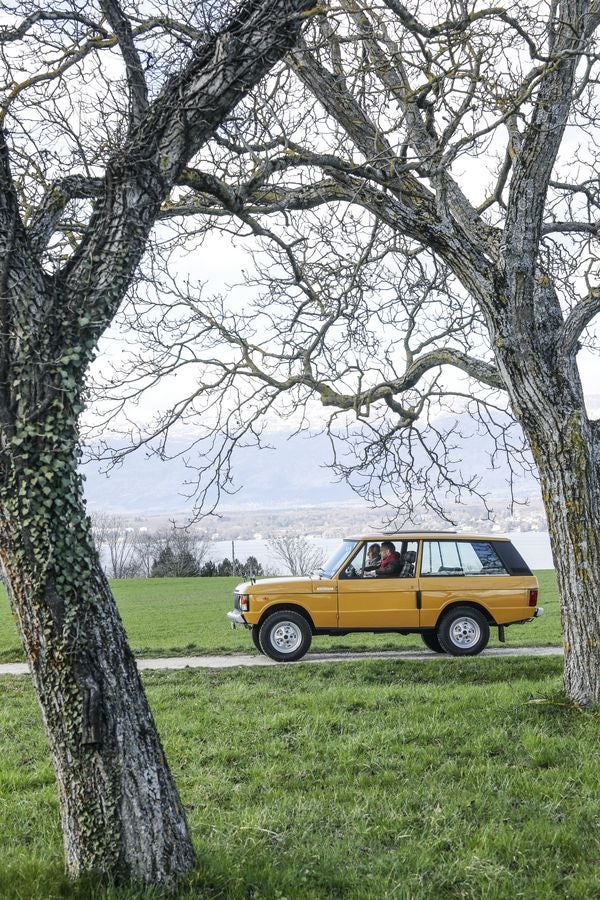 Out For A Spin: A Detailed Look At Two 1970s Icons, the Range Rover and the Royal Oak, by Aurel Bacs