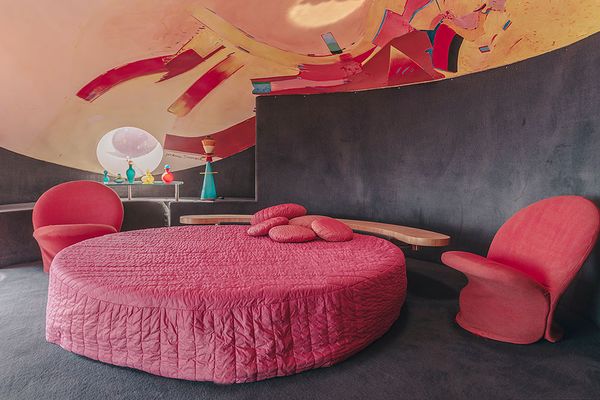 Understanding Antti Lovag's Palais Bulles