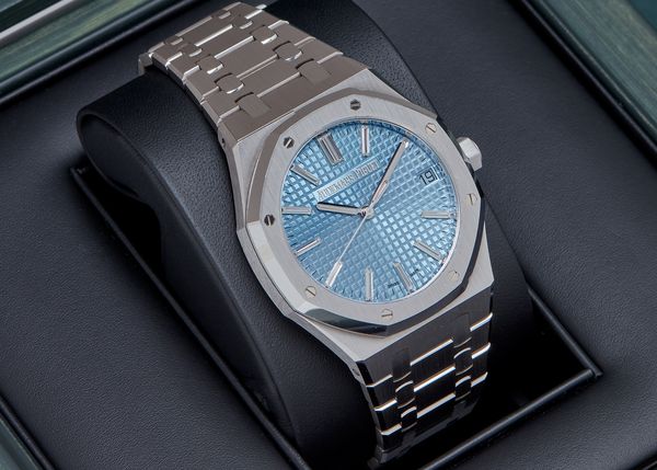 The Top 10 Audemars Piguet Royal Oaks in the Phillips New York Watch Auction: XII