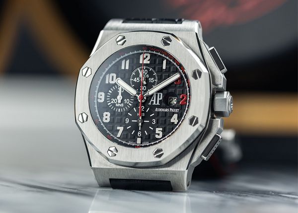 https://www.phillips.com/detail/audemars-piguet/EX080519/532