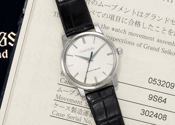 The Hong Kong Sessions, Spring 2023: Eight Dress-Adjacent Watches Even A Sport-Watch Fanatic Could Love