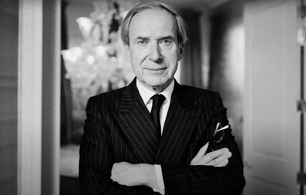 Simon de Pury on Helmut Newton