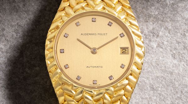 Specialists' Picks: The Phillips Hong Kong Sessions, Fall 2025 + IWC: Back to the 80s Online Auctions