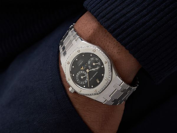 A Sparkling Legend: A Brief History of the Gem-Set Royal Oak