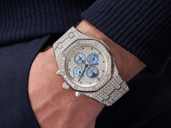A Sparkling Legend: A Brief History of the Gem-Set Royal Oak