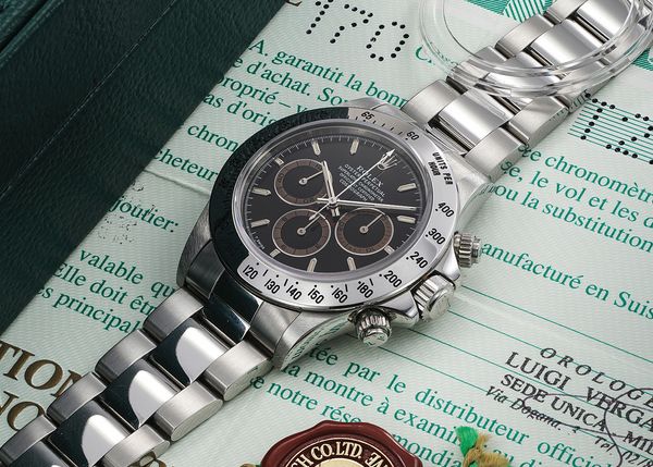 Understanding The Rolex Cosmograph Daytona Ref. 16520 'Darth Vader'