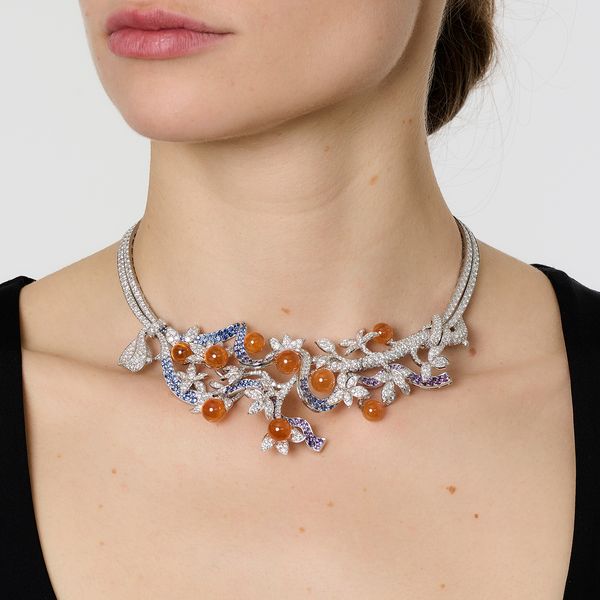 Zips, Blooms, and Botanical Bliss: The Allure of Van Cleef & Arpels
