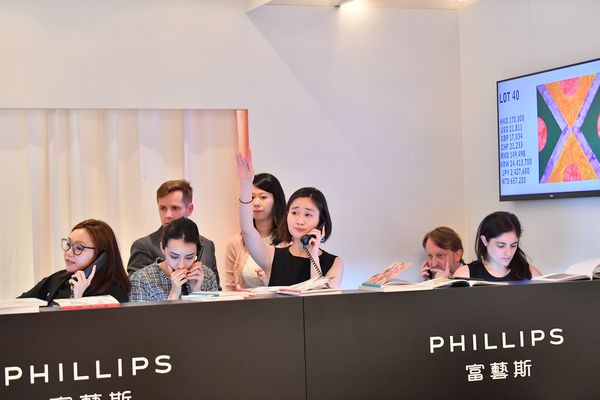 20th Century & Contemporary Art & Design Auction Soars to HK$129 Million