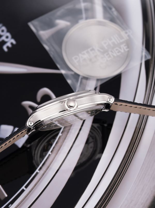 Perpetual Picks: Patek Philippe’s Grande and Petite Sonnerie Ref. 6301P